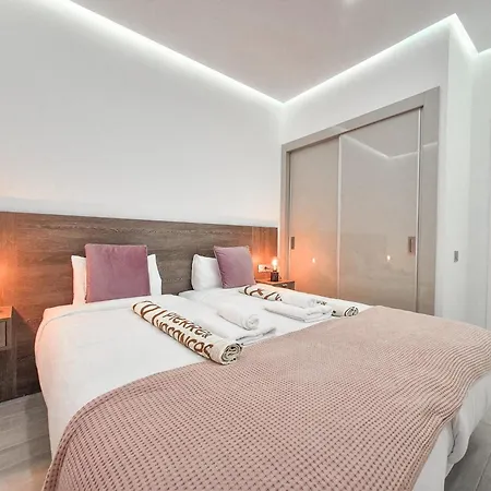 Ocean Garden 11 Con Jardin Privado דירה *